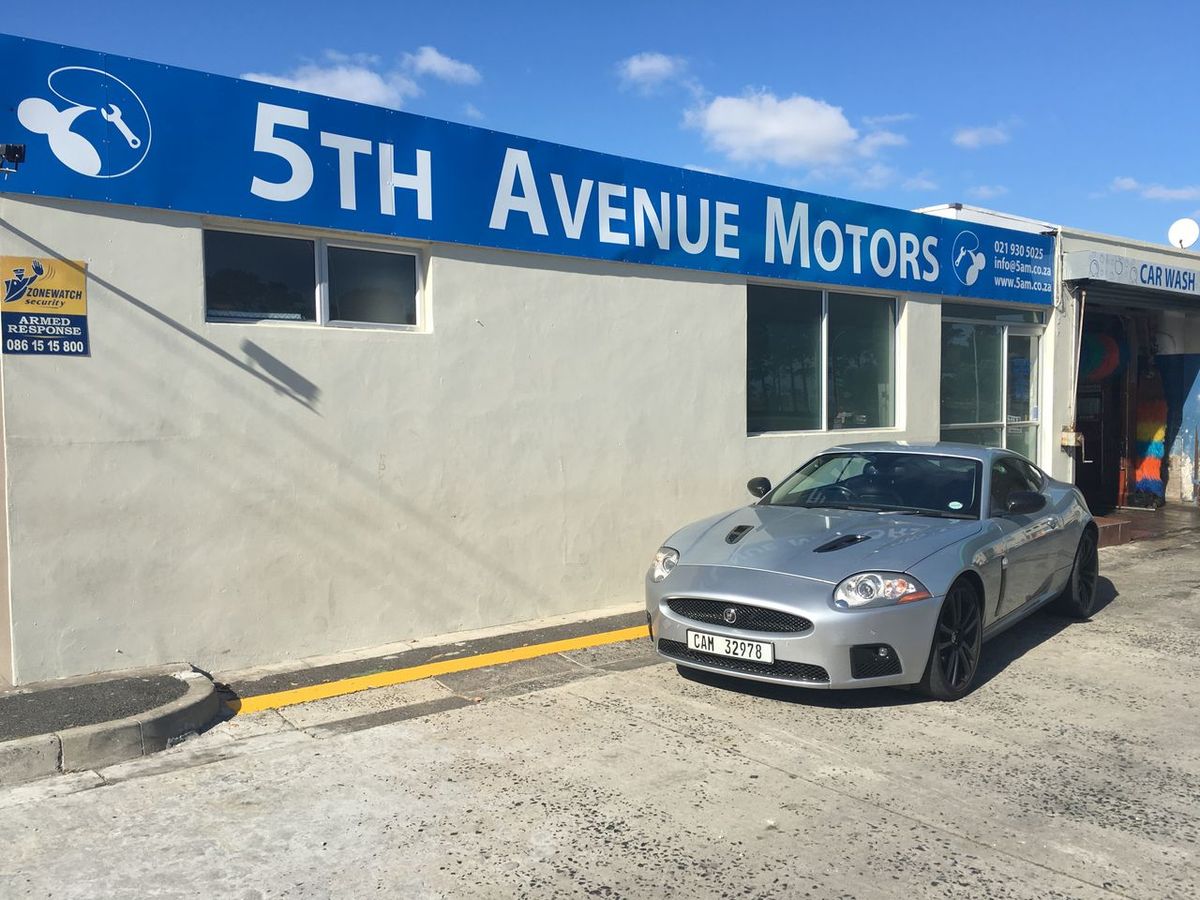 Jaguar XK outside 5th Avenue Motors